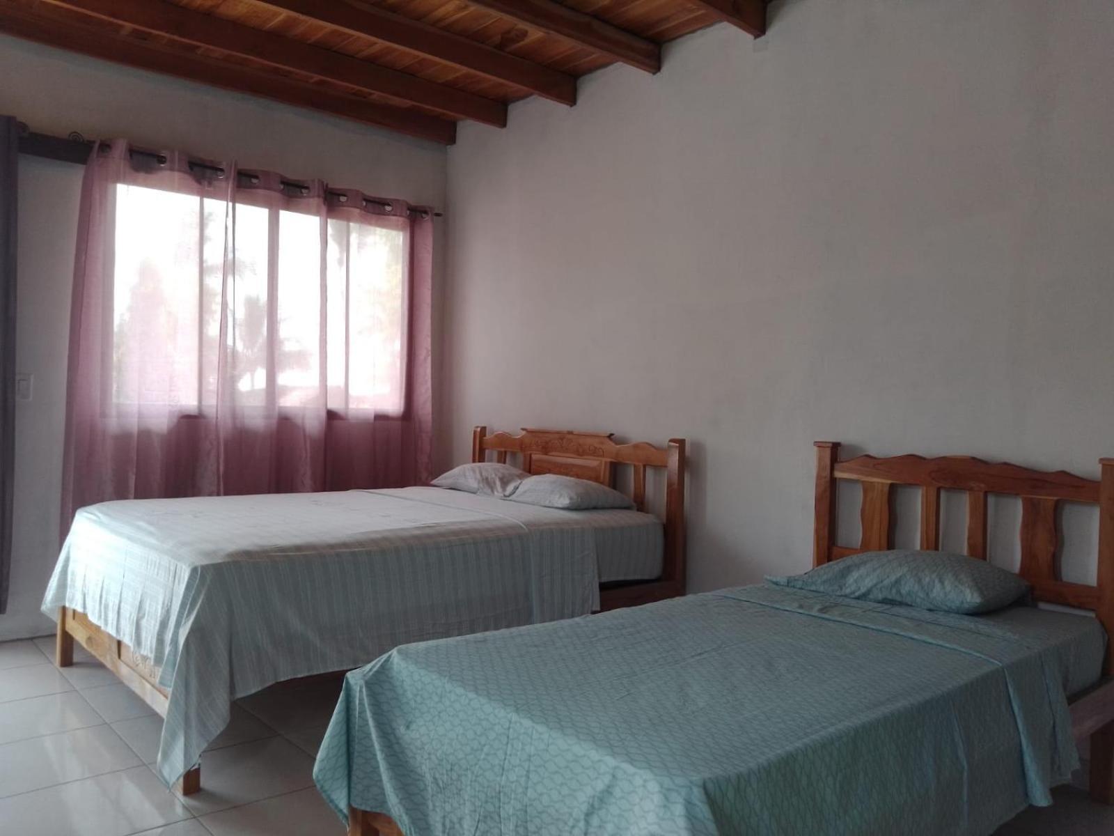 Oceans Hostal Santa Catalina Exterior photo